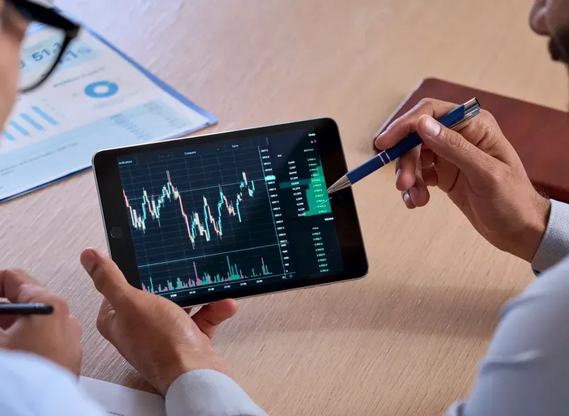 FlaeryxAI activos digitales